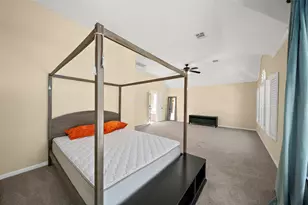 2627 Brazos Ridge Dr, Sugar Land, TX 77479 - Photo 17