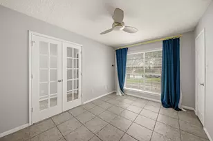 1242 Hunter Wood Dr, League City, TX 77573 - Photo 11
