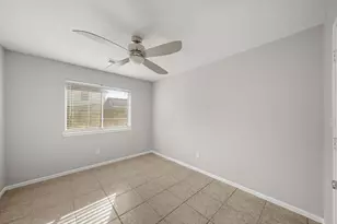 1242 Hunter Wood Dr, League City, TX 77573 - Photo 13