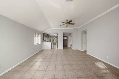 1242 Hunter Wood Drive, League City, TX 77573 - Photo 7