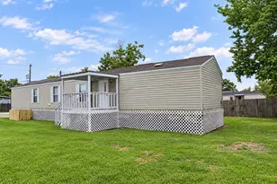 243 E Saint Charles 1 Dr, Crosby, TX 77532 - Photo 1