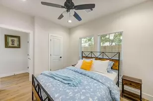 1805 Brooks St, Houston, TX 77026 - Photo 13