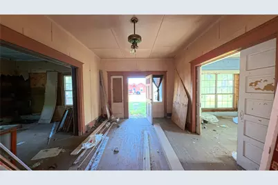 1303 5th Street, Bay City, TX 77414 - Photo 5