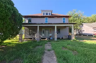 1303 5th St, Bay City, TX 77414 - Photo 1