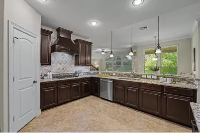 13515 Ambler Springs Drive, Tomball, TX 77377 - Photo 11