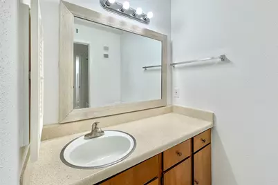 3075 Walnut Bend Lane #22, Houston, TX 77042 - Photo 17