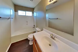 14231 Bonham Oaks Ln, Houston, TX 77047 - Photo 17