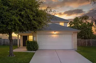 738 Horseshoe Springs Ln, Houston, TX 77090 - Photo 1