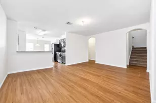 738 Horseshoe Springs Ln, Houston, TX 77090 - Photo 11