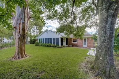 810 Borden Street, Sugar Land, TX 77478 - Photo 25