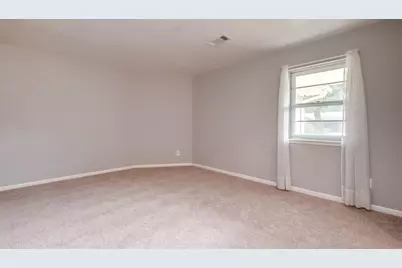 810 Borden Street, Sugar Land, TX 77478 - Photo 15