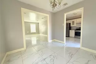 1108 Mobile Dr, Pasadena, TX 77506 - Photo 3