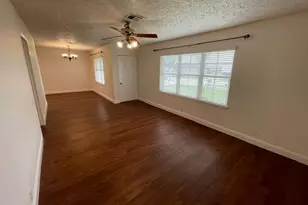 1805 Wycliffe Dr, Houston, TX 77043 - Photo 3