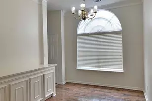 1710 Emerald Lake Ct, Houston, TX 77062 - Photo 5