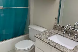 1710 Emerald Lake Ct, Houston, TX 77062 - Photo 9