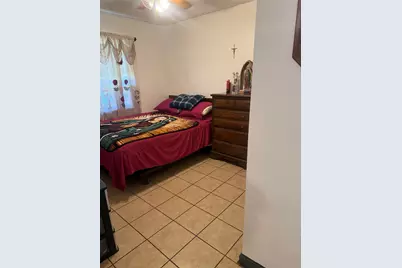 610 N 13th Street, La Porte, TX 77571 - Photo 5