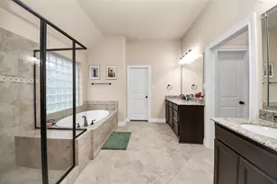 16211 Canova Hill Ln, Houston, TX 77044 - Photo 27
