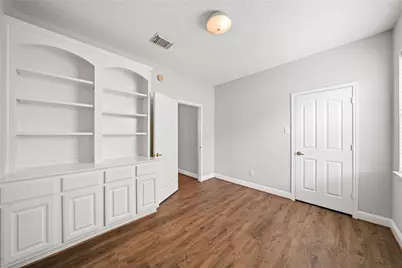 705 Hidden Oak Lane, Friendswood, TX 77546 - Photo 15