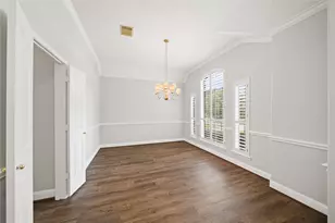 705 Hidden Oak Ln, Friendswood, TX 77546 - Photo 5