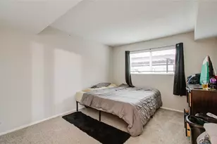 11609 Chimney Rock Rd, Houston, TX 77035 - Photo 15