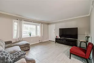 11609 Chimney Rock Rd, Houston, TX 77035 - Photo 13