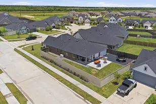 4207 Butler Pt Ln, League City, TX 77573 - Photo 37