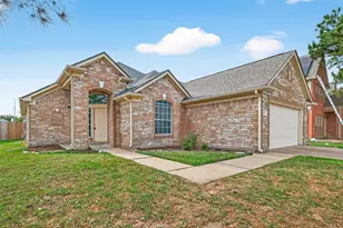 3135 Silver Cedar Trail, Katy, TX 77449 - Photo 3
