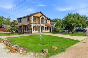 701 Avenue N, South Houston, TX 77587 - Photo 1