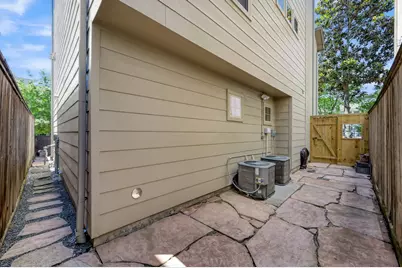 2101 Elmen Street, Houston, TX 77019 - Photo 35