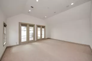 314 W Clay St, Houston, TX 77019 - Photo 39