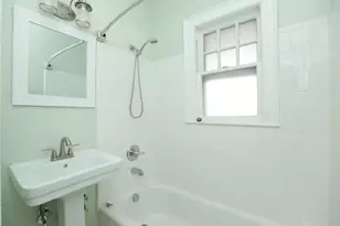 725 Broadway St, Galveston, TX 77550 - Photo 19