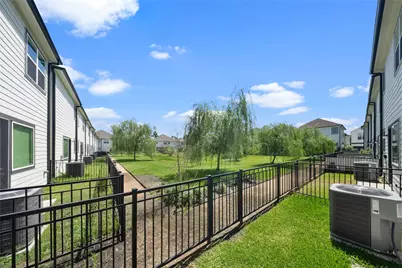 2309 Silva Park Lane, Houston, TX 77091 - Photo 25