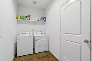 14846 Cypress Holw Dr, New Caney, TX 77357 - Photo 23