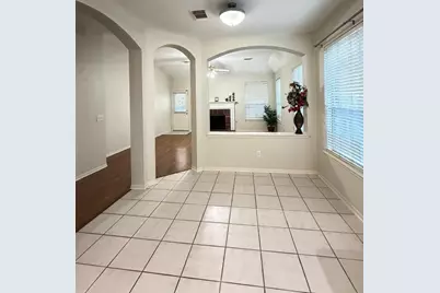 62 N Hollylaurel Circle, Spring, TX 77382 - Photo 3