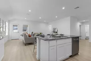 1042 River Coral, Alvin, TX 77511 - Photo 7