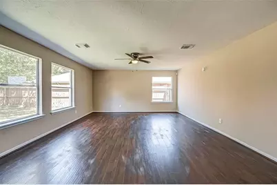 16510 Amy Ridge Road, Houston, TX 77053 - Photo 13