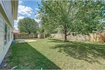 16510 Amy Ridge Road, Houston, TX 77053 - Photo 31