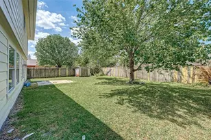 16510 Amy Ridge Rd, Houston, TX 77053 - Photo 31