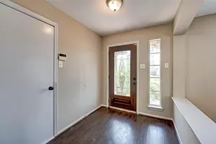 16510 Amy Ridge Rd, Houston, TX 77053 - Photo 3
