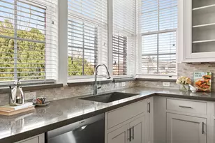 612 E 20th St, Houston, TX 77008 - Photo 11