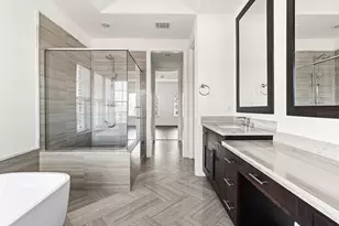 612 E 20th St, Houston, TX 77008 - Photo 23