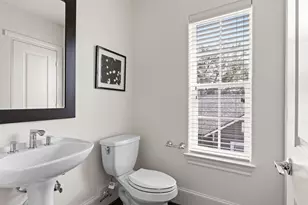 612 E 20th St, Houston, TX 77008 - Photo 33