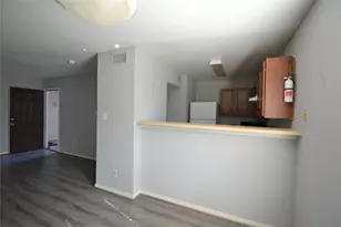 304 Dell Ct, Houston, TX 77009 - Photo 31