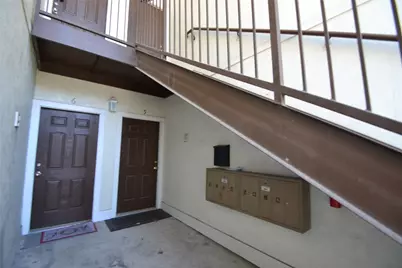 304 Dell Court #7, Houston, TX 77009 - Photo 13