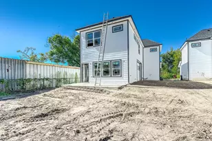 8598 Hoffman St, Houston, TX 77016 - Photo 7