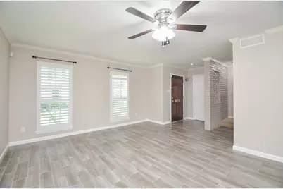 13074 Trail Hollow Drive #3074, Houston, TX 77079 - Photo 5