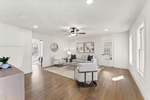 3725 Griggs Rd, Houston, TX 77021 - Photo 11
