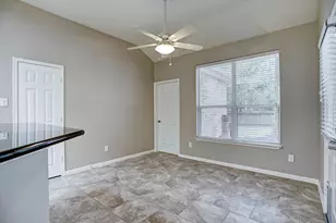 3 S Acacia Park Cir, The Woodlands, TX 77382 - Photo 9