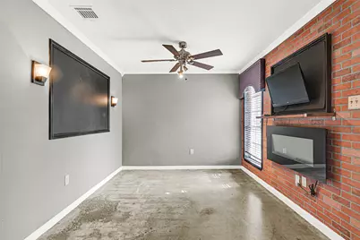 6319 Bluestone Drive, Houston, TX 77016 - Photo 9