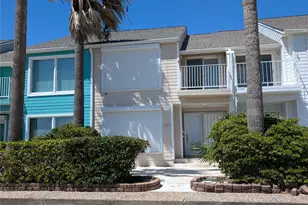 8402 Seawall Blvd, Galveston, TX 77554 - Photo 23